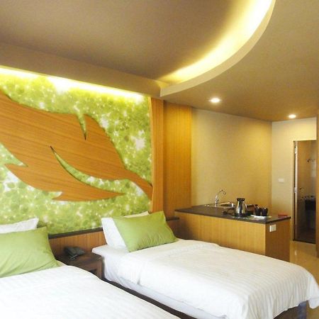 Aleaf Bangkok Hotel Exterior photo